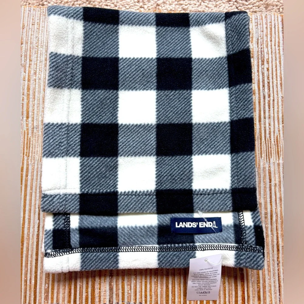 Lands' End Navy and White Checkered Scarf